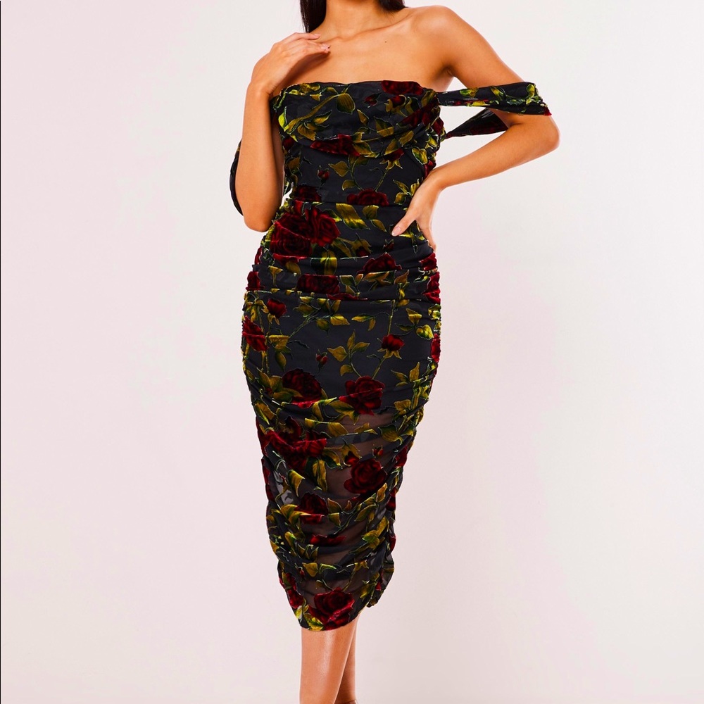 Missguided Devour Bardot Dress size 4